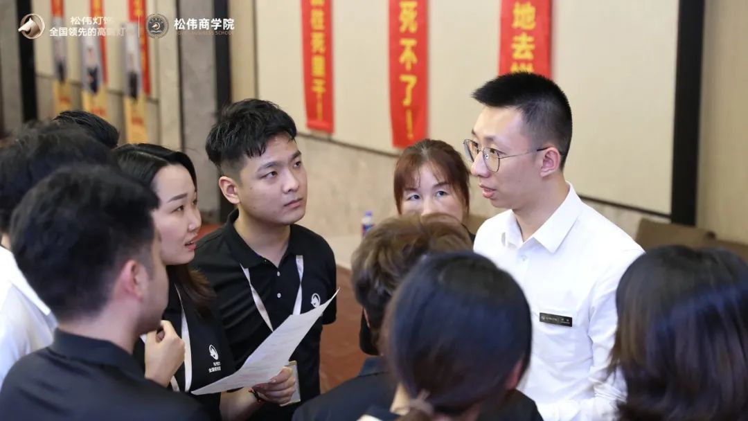 hjc黄金城集团大课堂三期特训营开营：共赴蜕变之旅